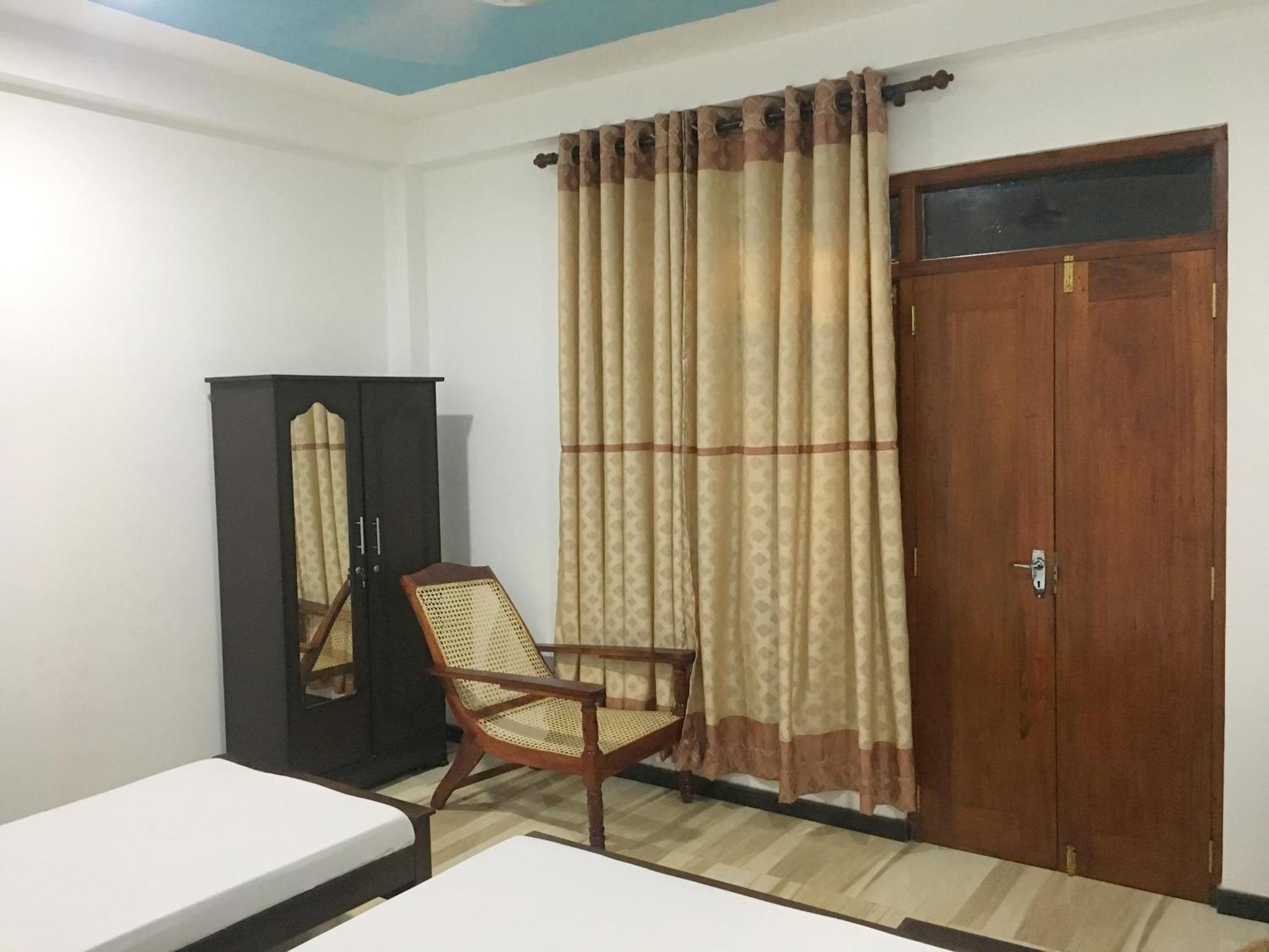 Anthony Guesthouse 히카두와 외부 사진