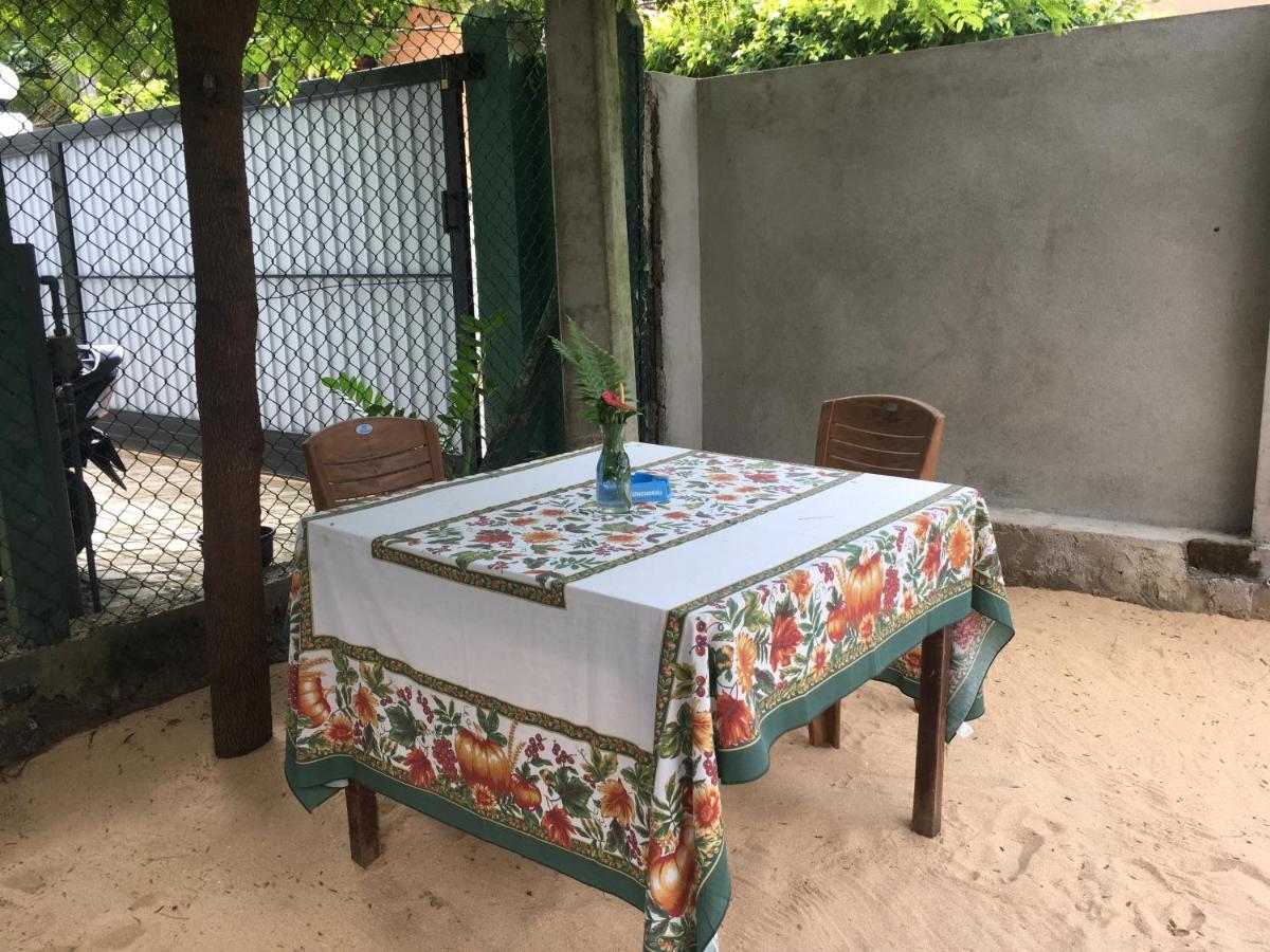 Anthony Guesthouse 히카두와 외부 사진